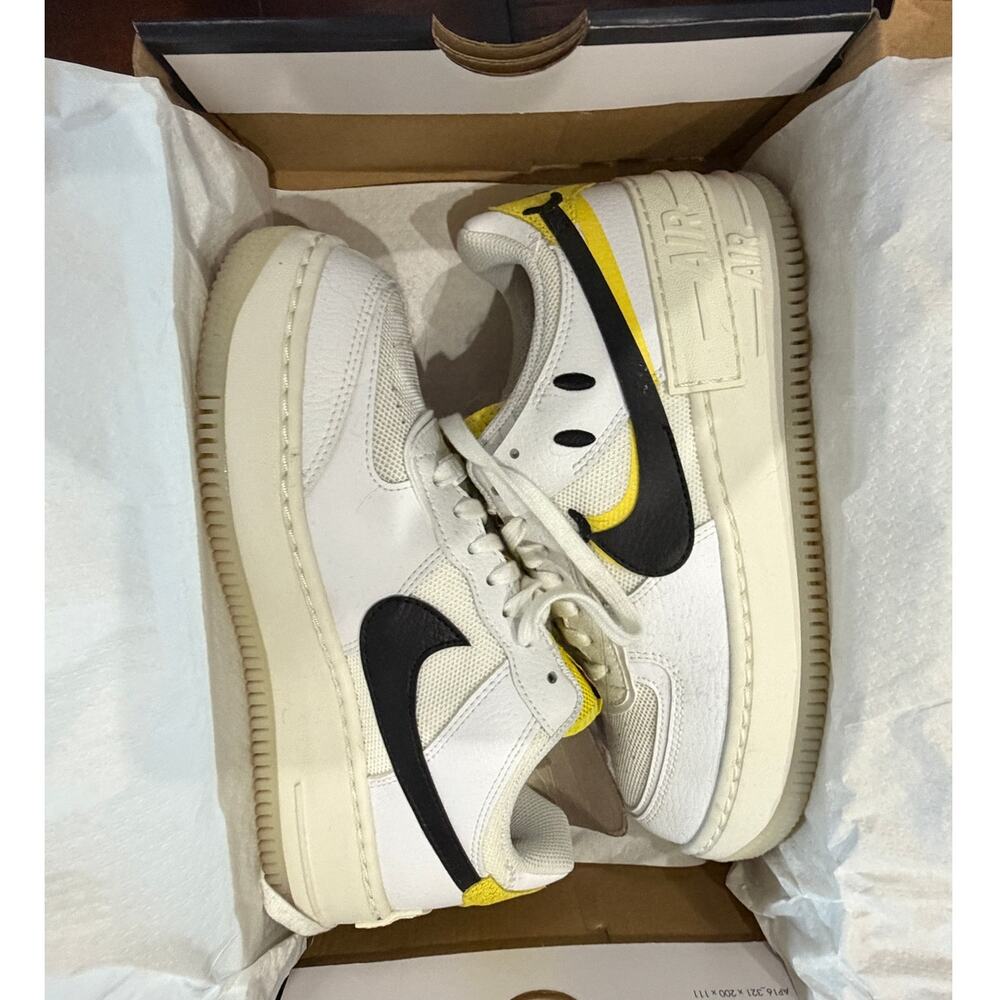 Nike Air Force 1 Low Shadow - Go The Extra Smile